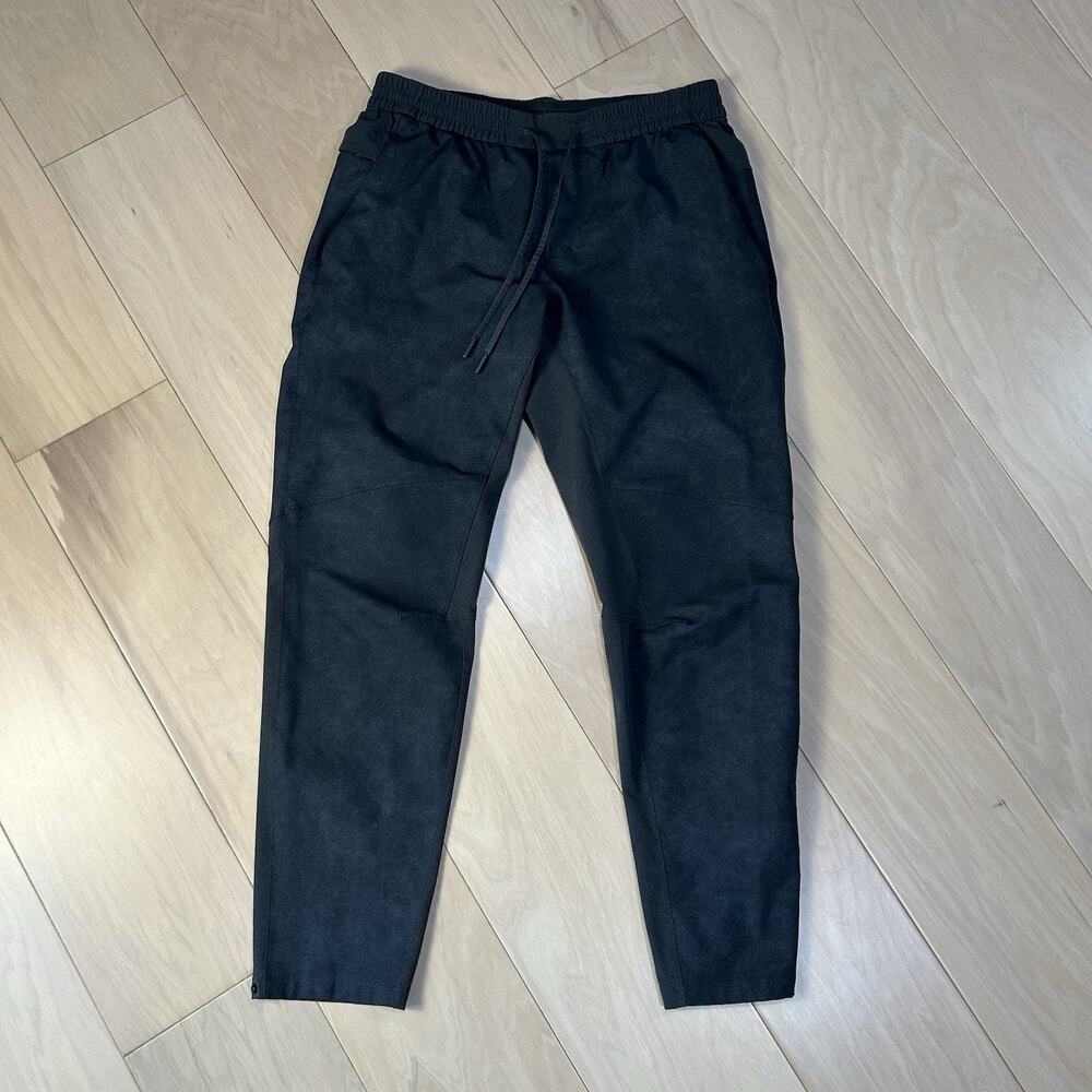 Lululemon License To Train Pants Men’s Large